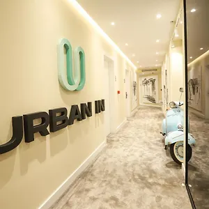 Urbanin & Albanië