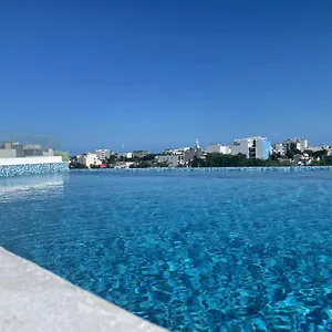pavo-real-city-playa-del-carmen.quintano-roohotels.com/